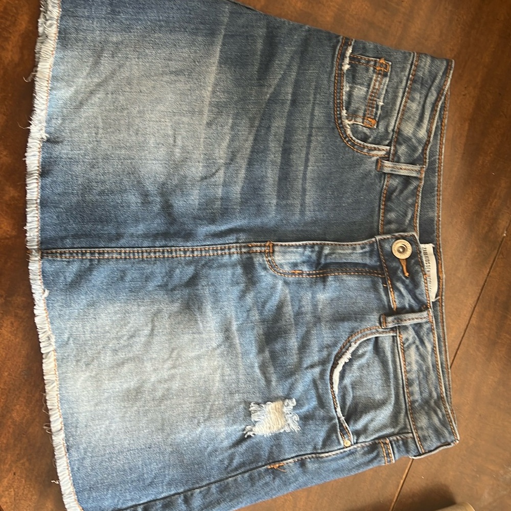 Girls Zara jeans skirt size 11/12